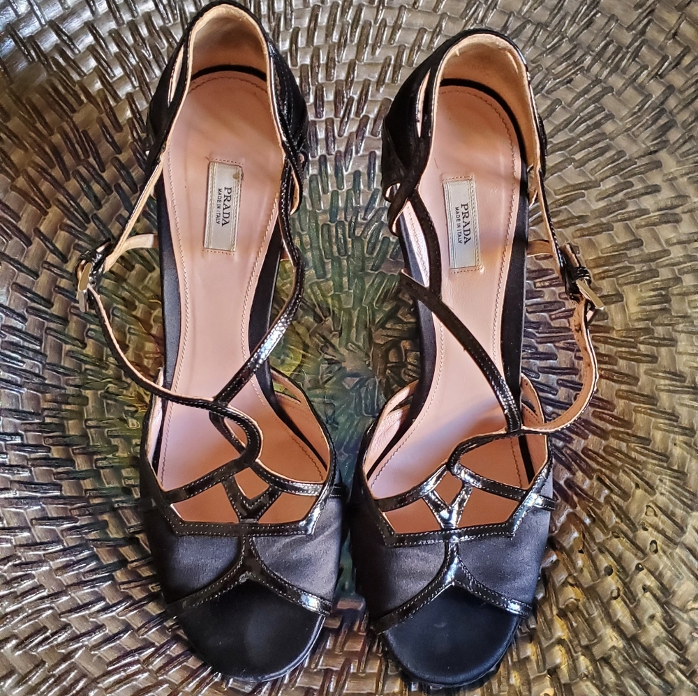 PRADA t-strap peep toe, wedge sandal sz 40
